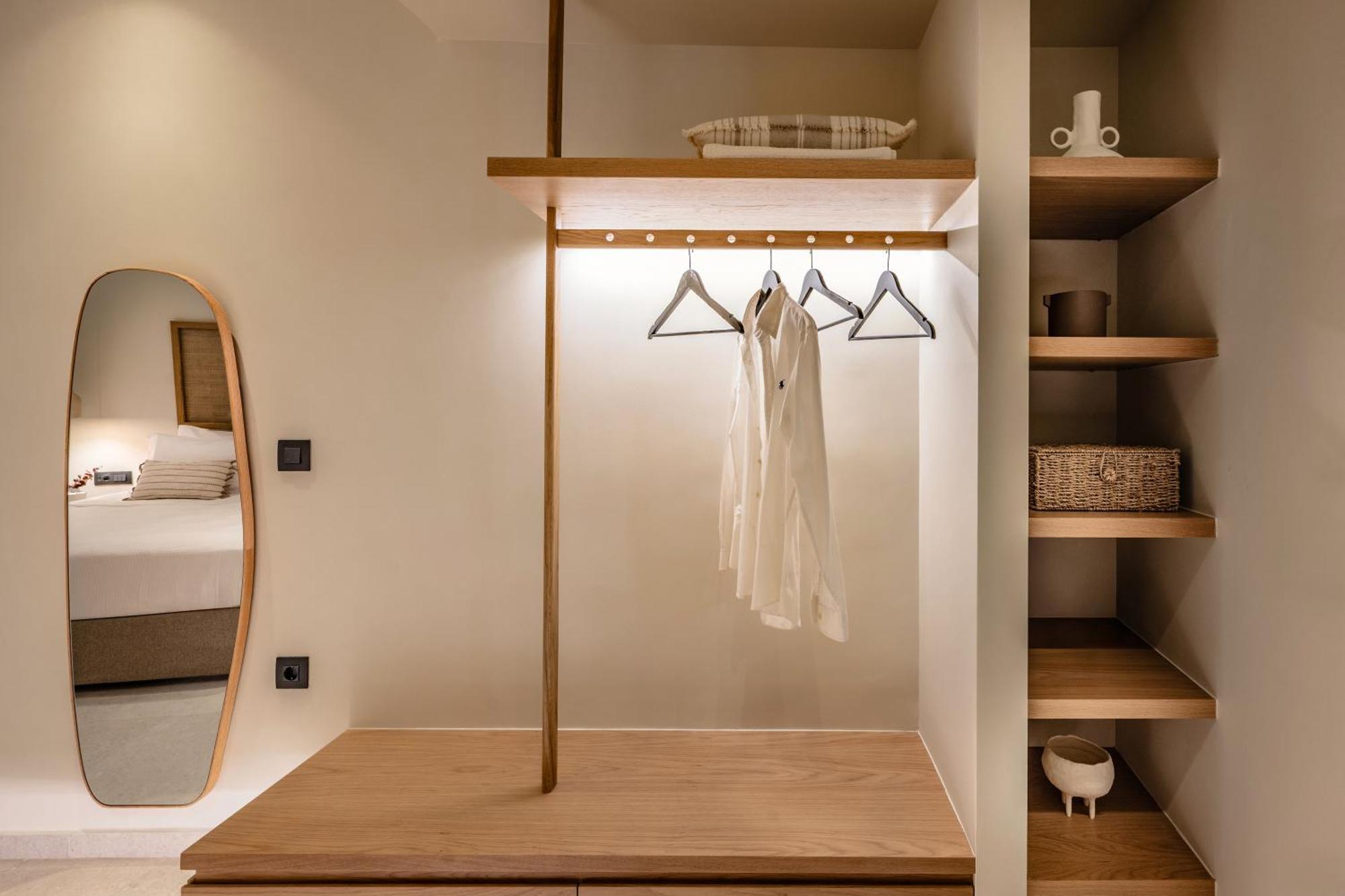 Large Double or Twin Room