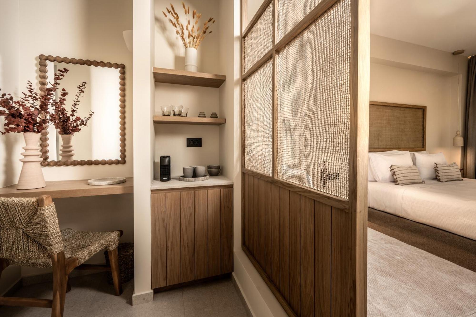 Large Double or Twin Room