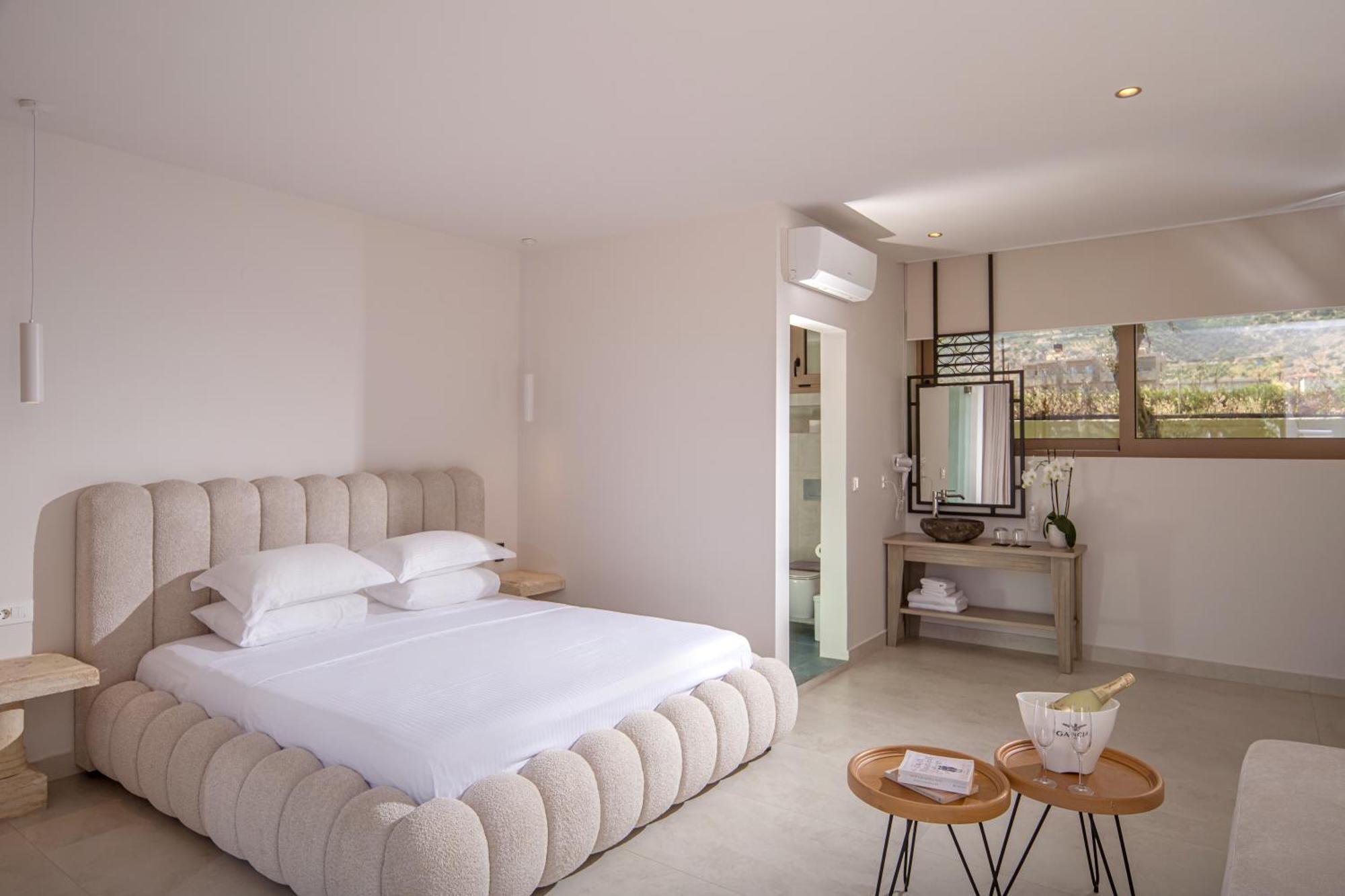 Elegant Suite Garden View Ground Floor