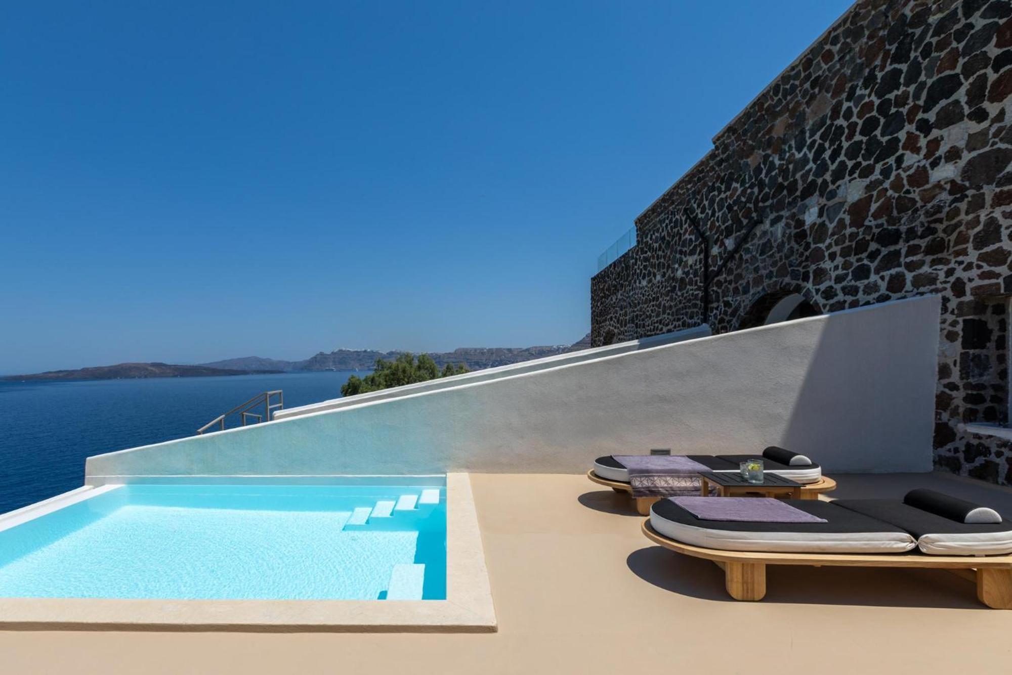 Grand Cave Suite Infinity Private Pool Caldera View