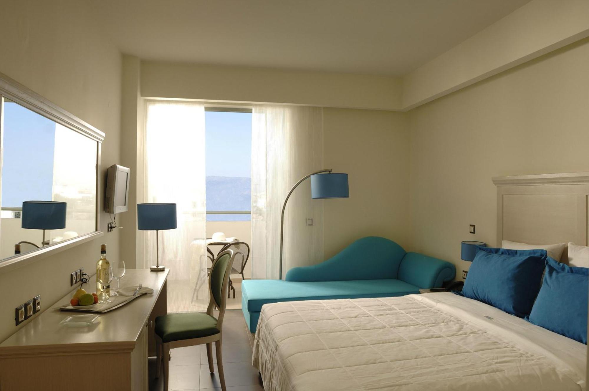 Deluxe Double or Twin Room with Balcony