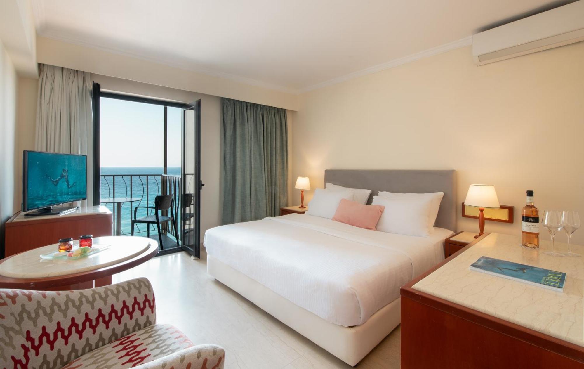 Twin Room Balcony Sea View