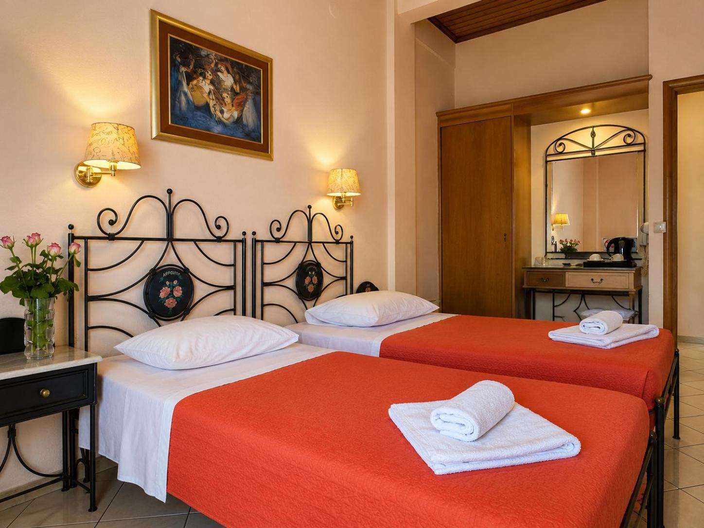 Double or Twin Room Gorge View