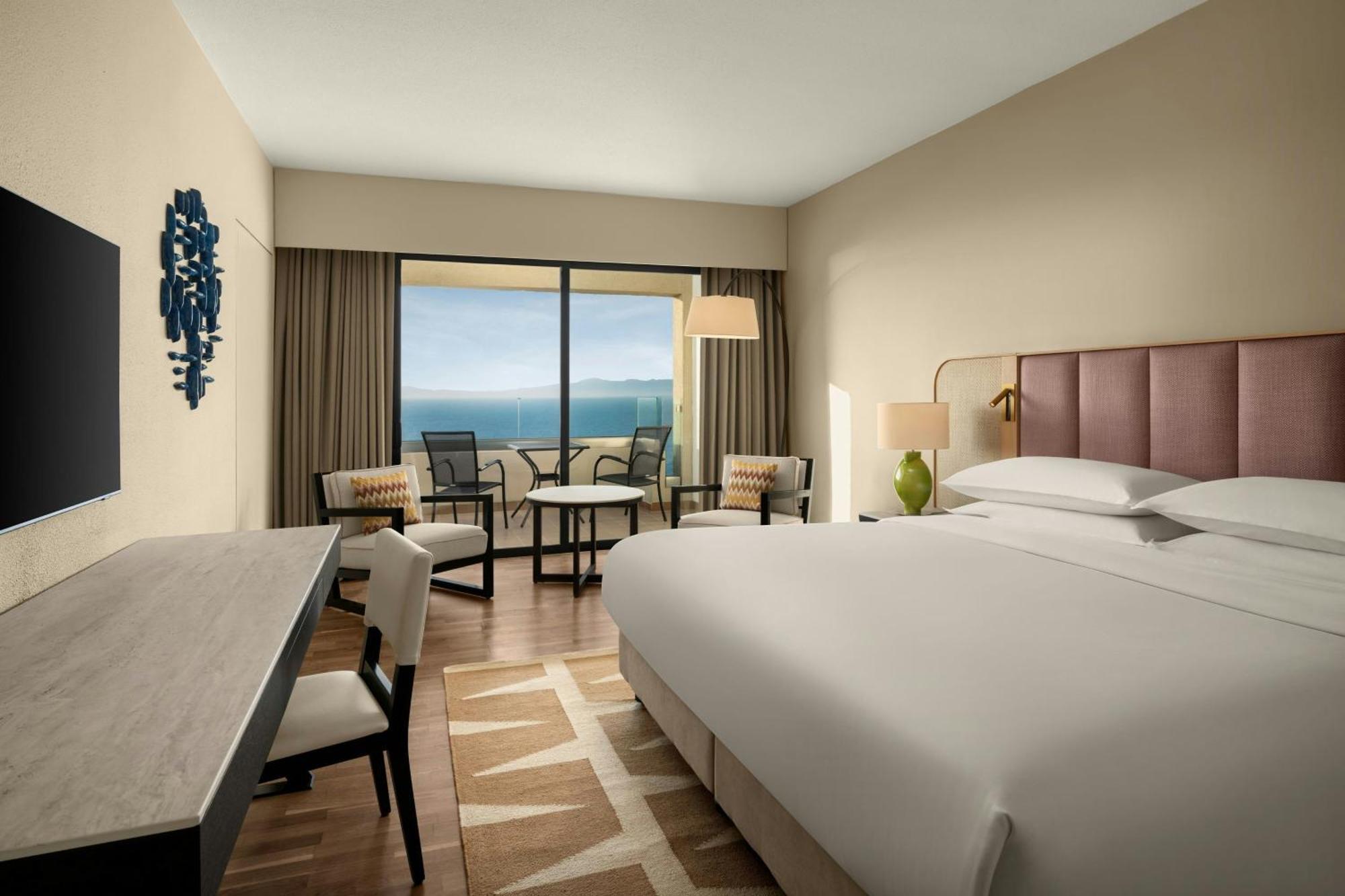 Panoramic Room Guest room 1 King Sea view Balcony