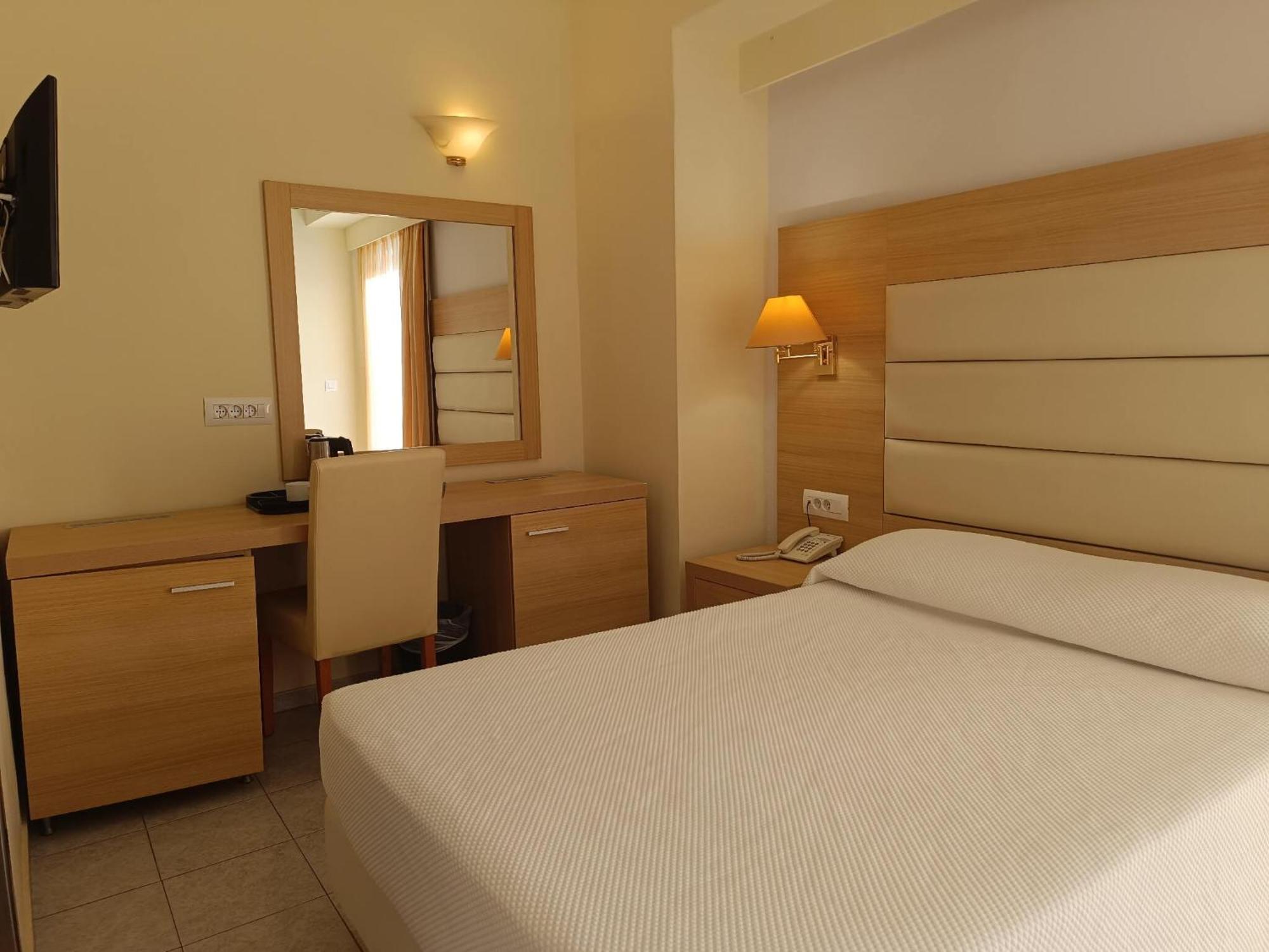 Standard Single Room Mountain View