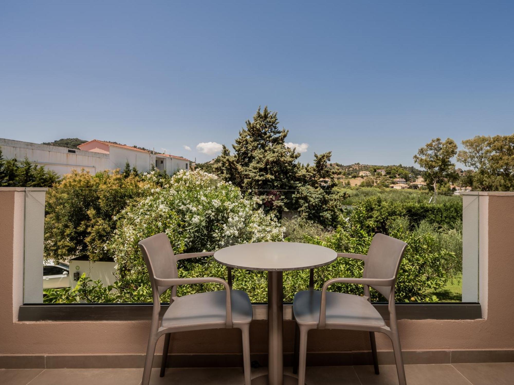 Triple Room Garden View
