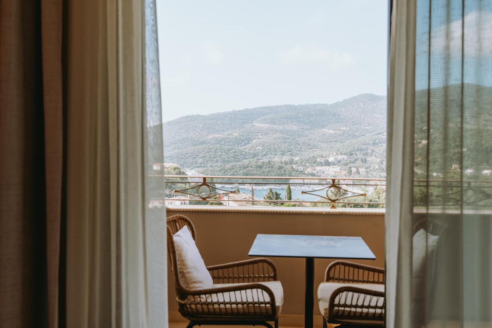Superior Double Room Partial Sea View