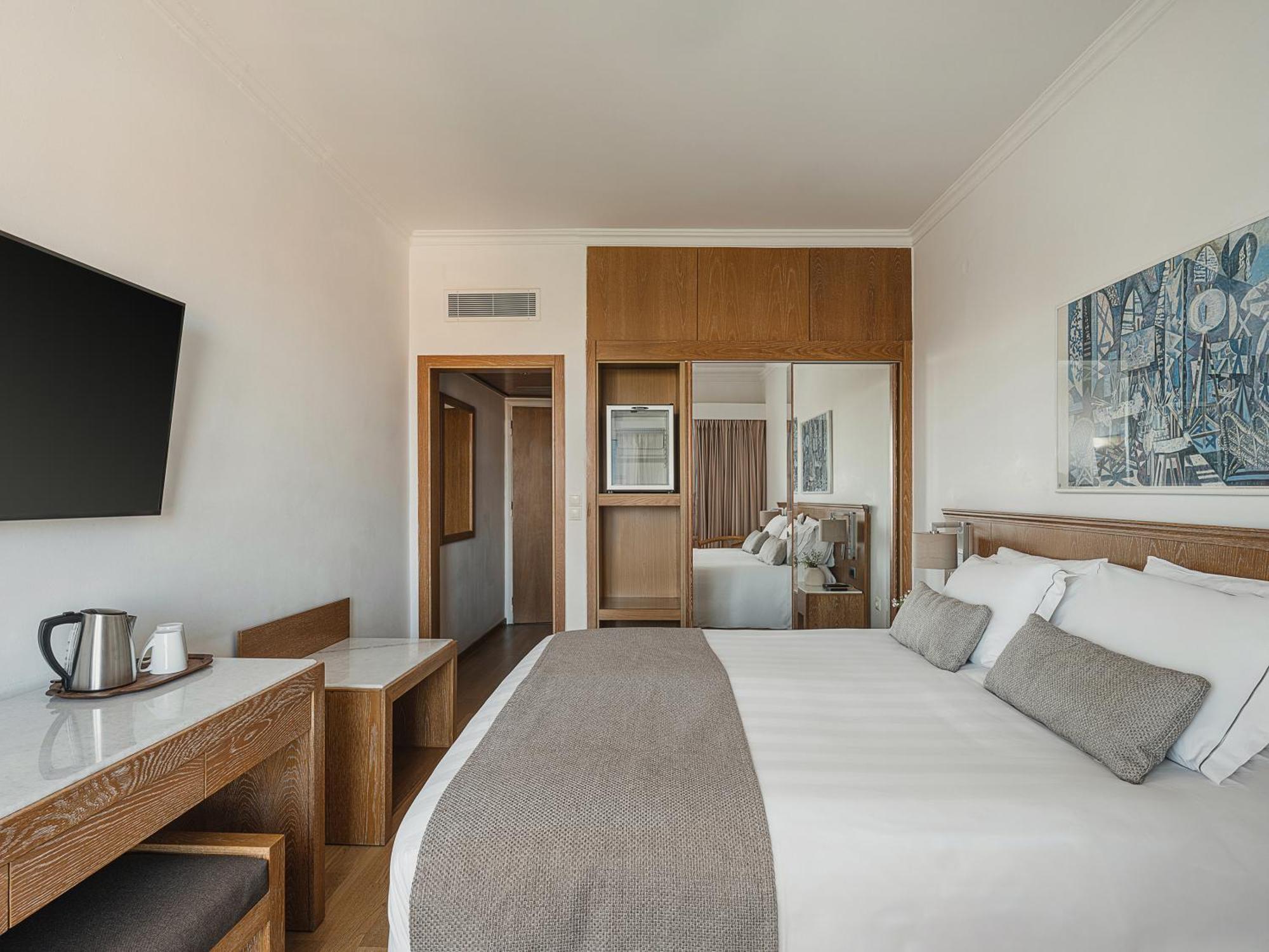 Superior Double or Twin Room Old Town View