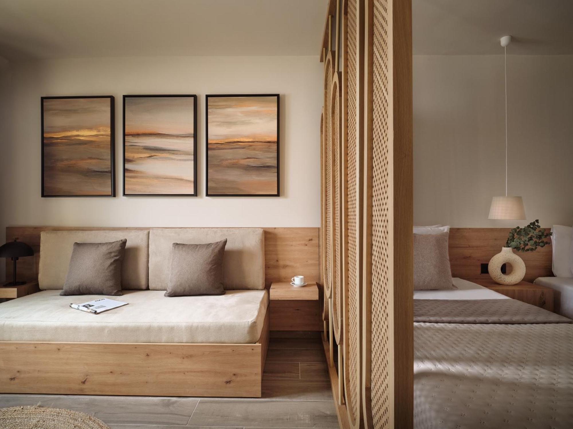 1 Bedroom Family Room