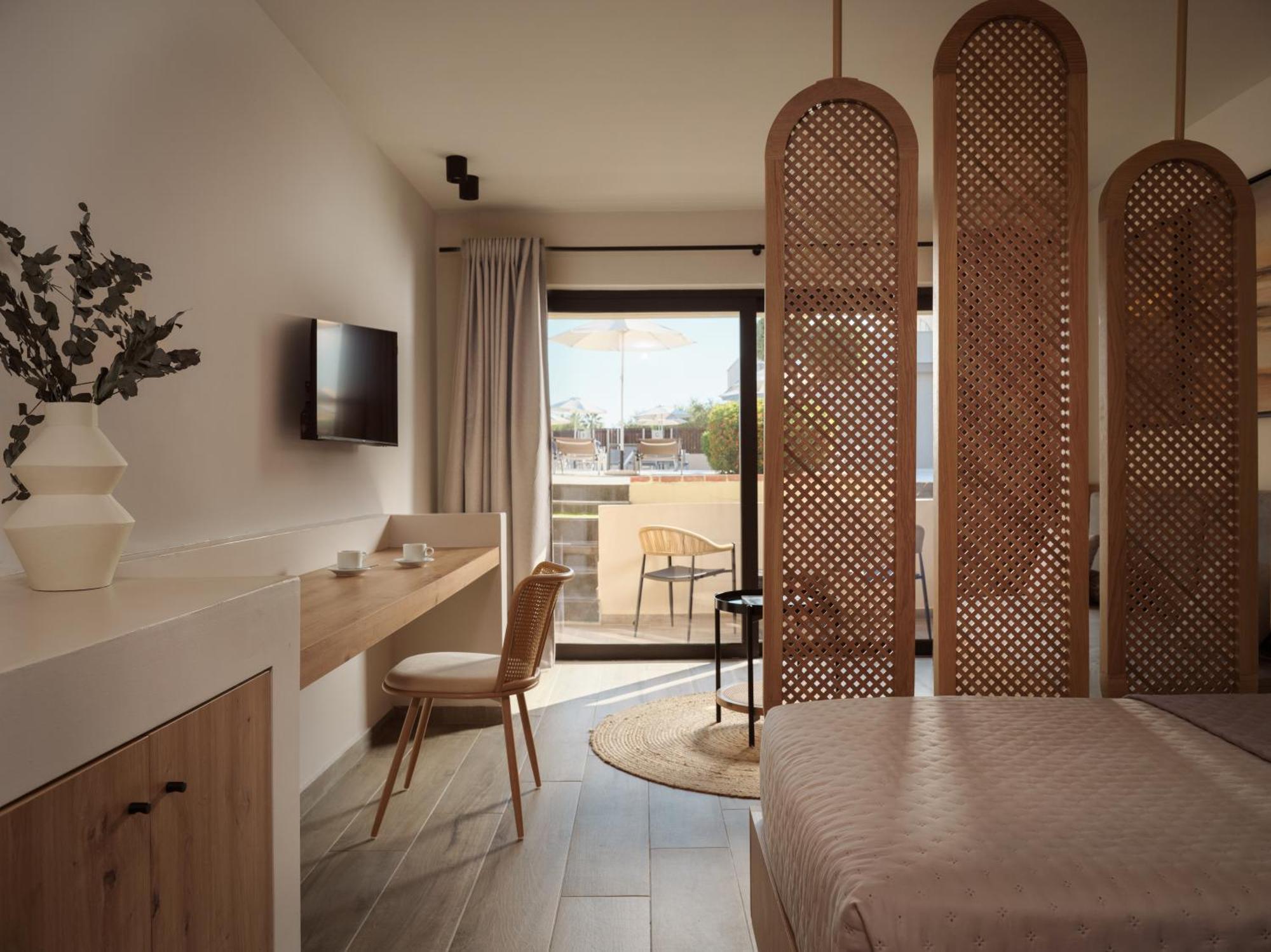 1 Bedroom Family Room