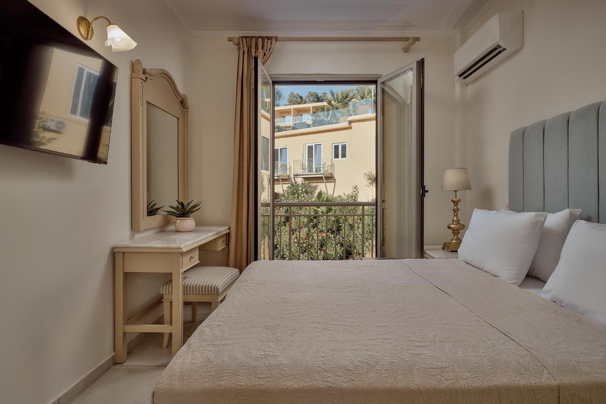 Twin Room Inland View