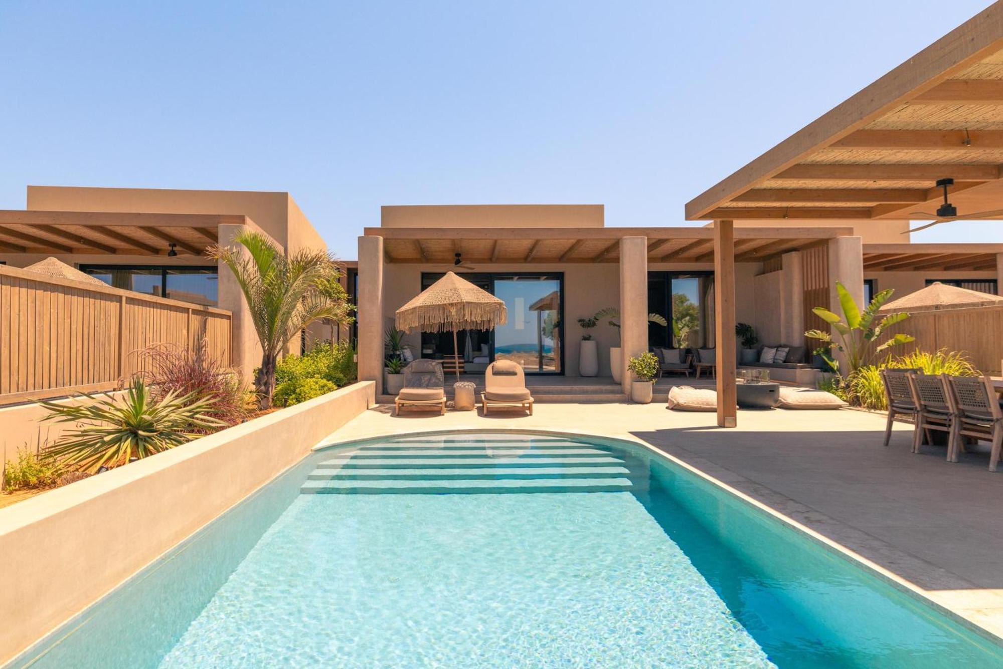 Cicada Villa 2 Levels Gym Private Pool & Indoor Jacuzzi Side Sea View