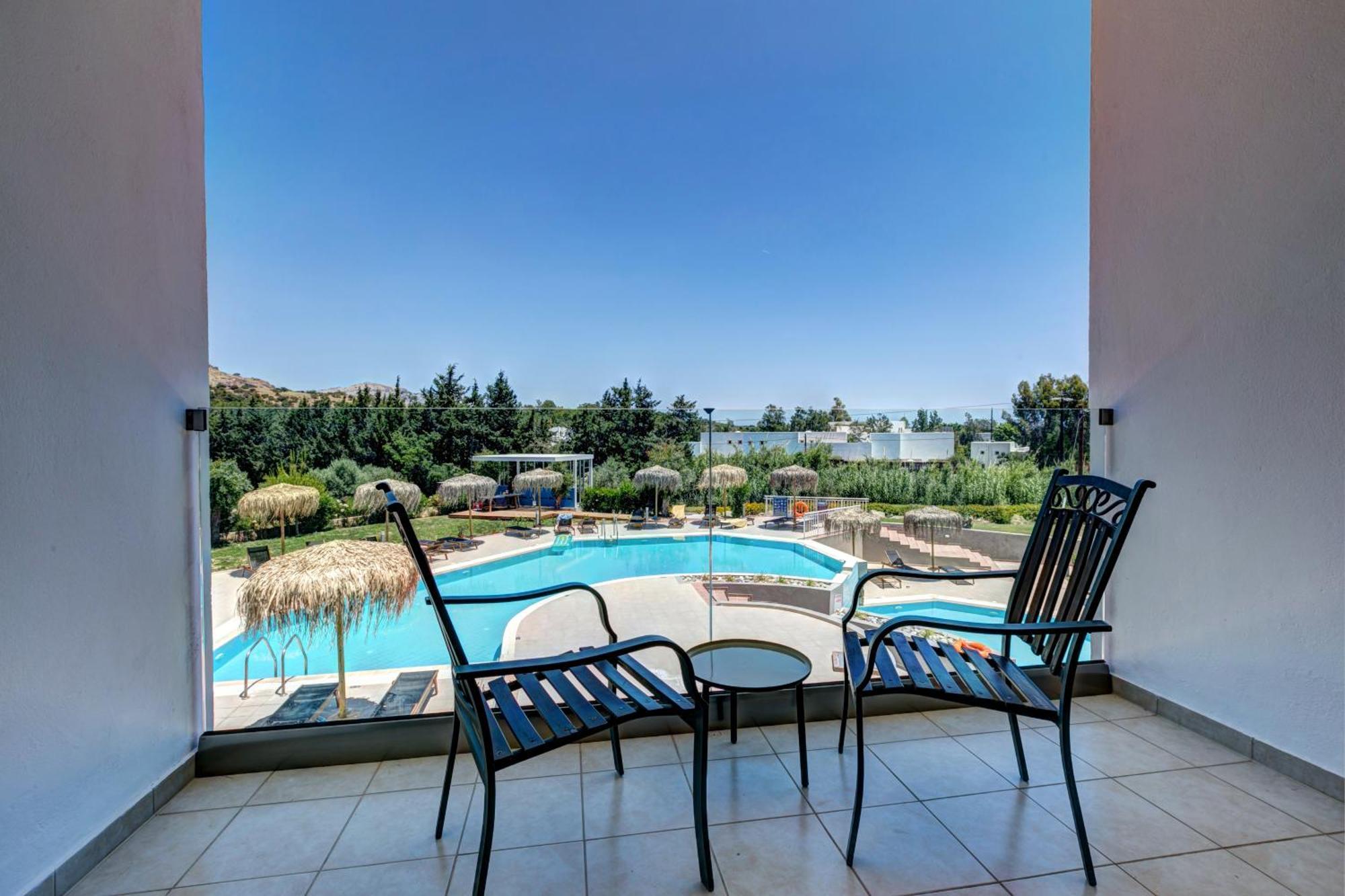 Family Room Garden View