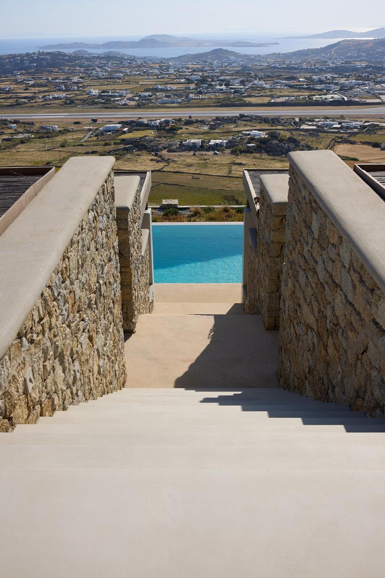 Villa Alabaster