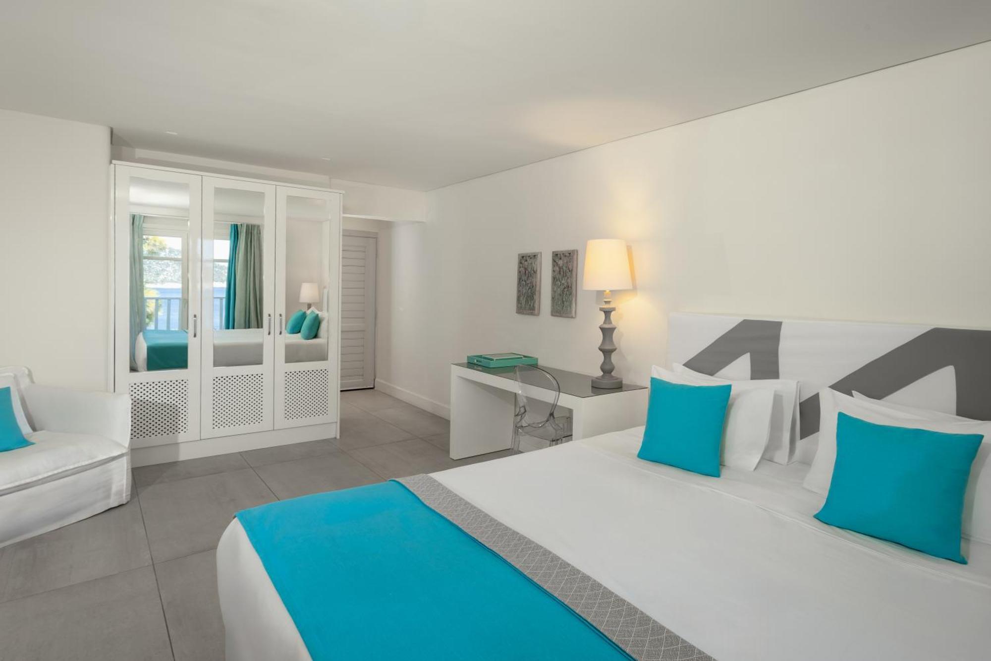 Superior Double or Twin Room Sea View