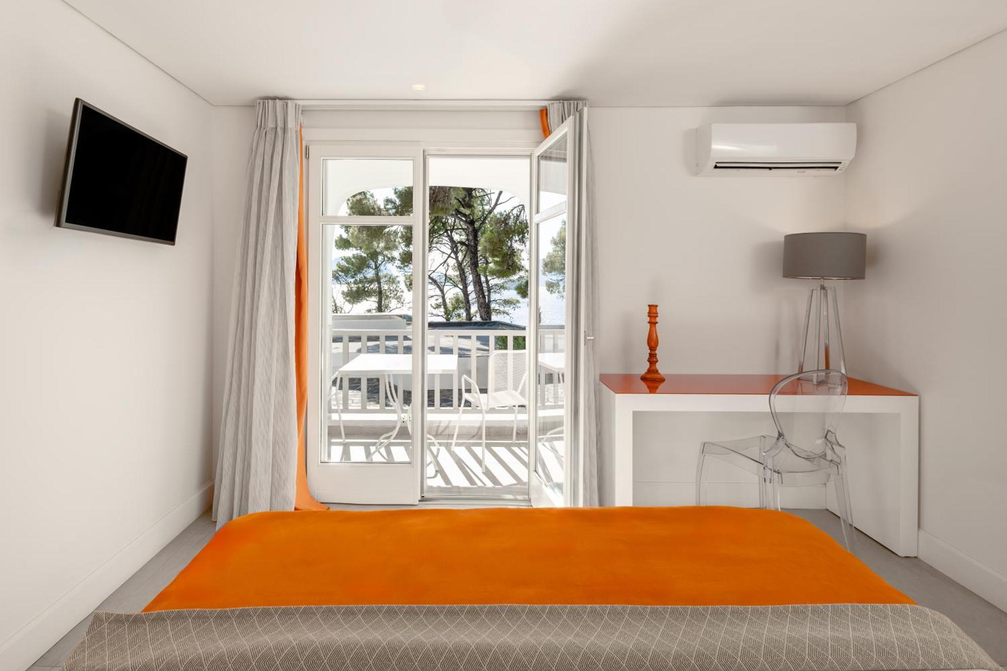 Superior Double or Twin Room Sea View