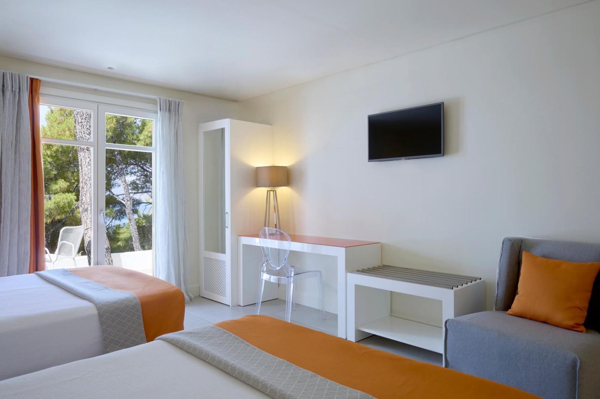 Family Room Sea View