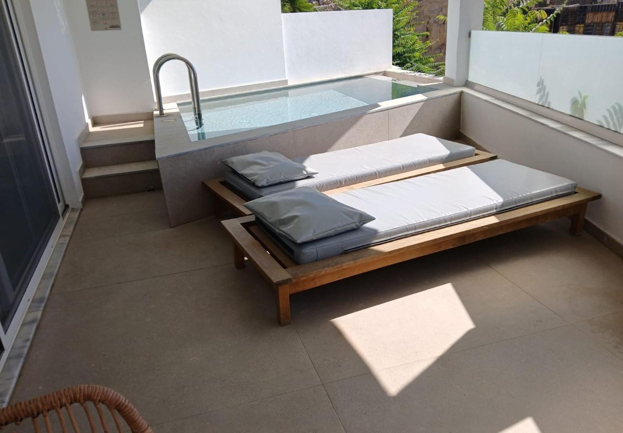 Junior Suite Private Pool