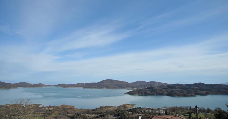 Deluxe Studio lake view