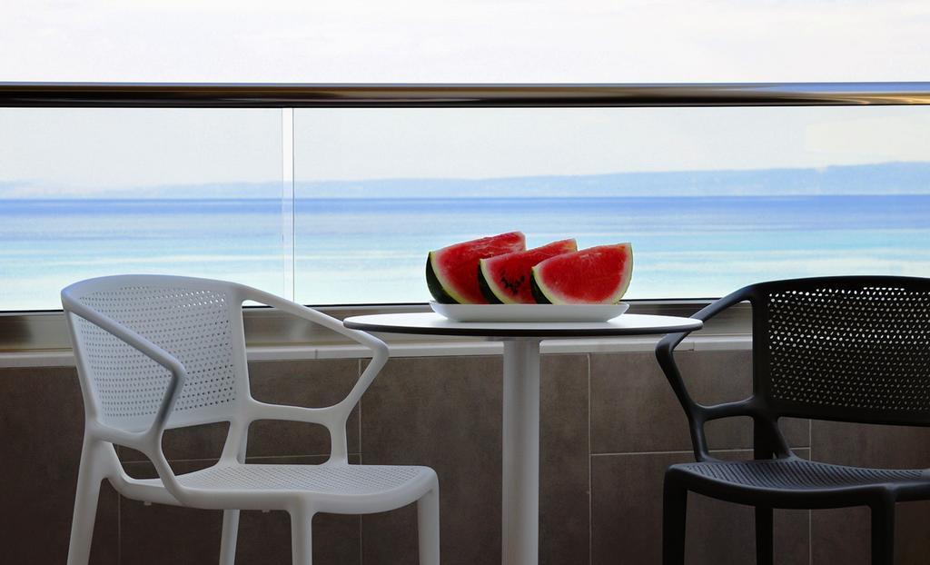 DELUXE ROOM SEA VIEW