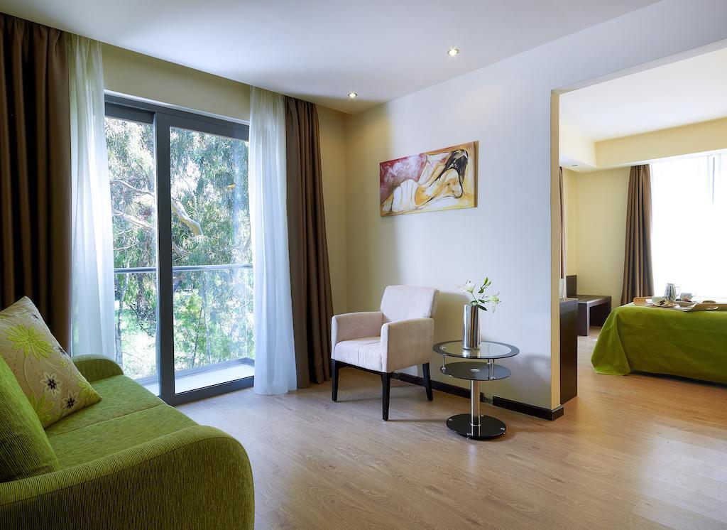 Junior Suite Mountain View