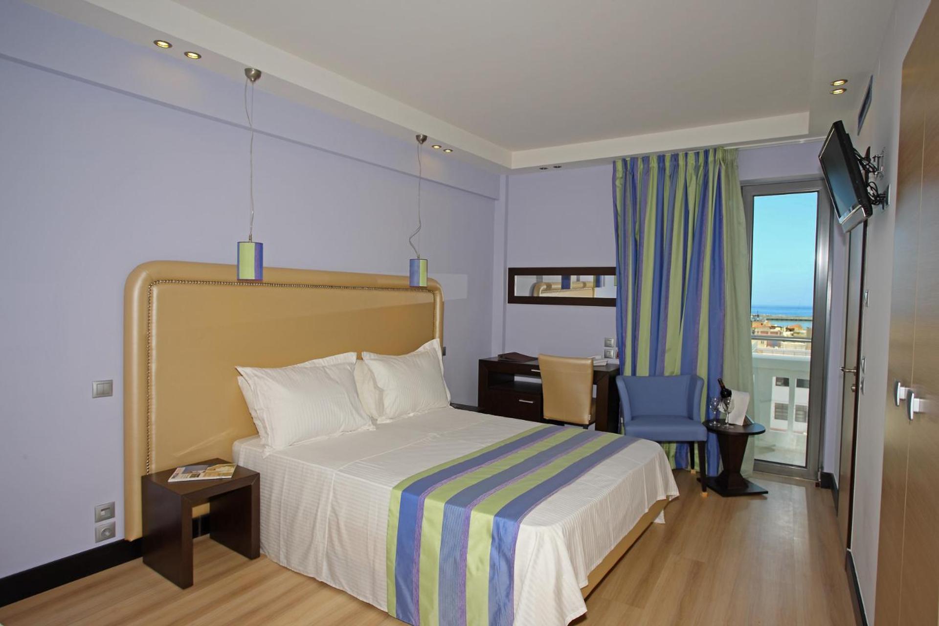 Double or Twin Room Side Sea View,1207977754:JPEG