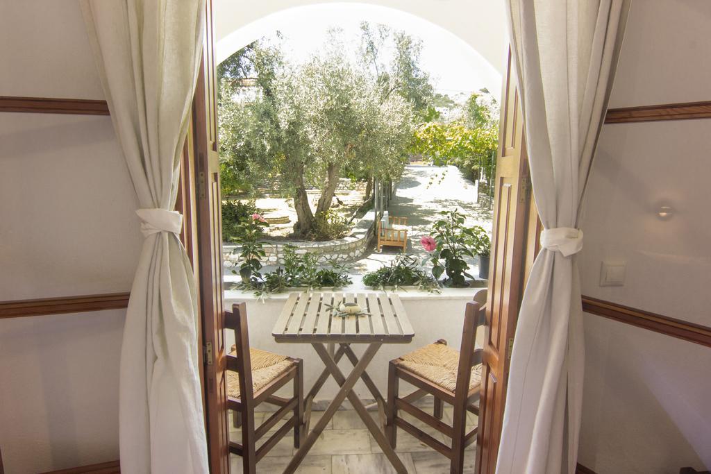 Twin Room with Balcony