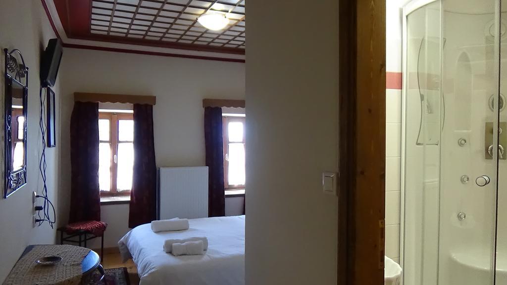 Double Room Mountain View