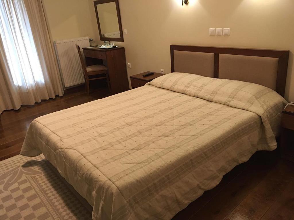 Deluxe Double Room Fireplace
