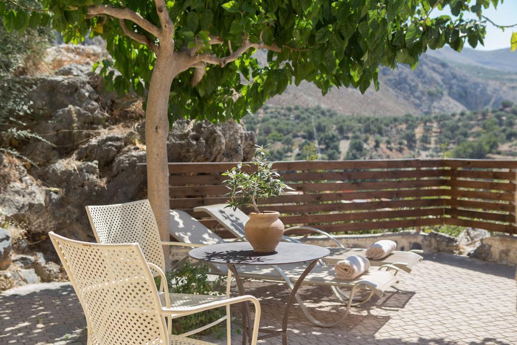 Stone Cottage Hydro Massage