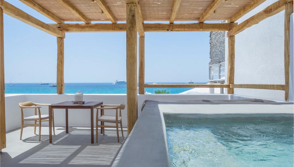 Deluxe Room Jacuzzi Sea View
