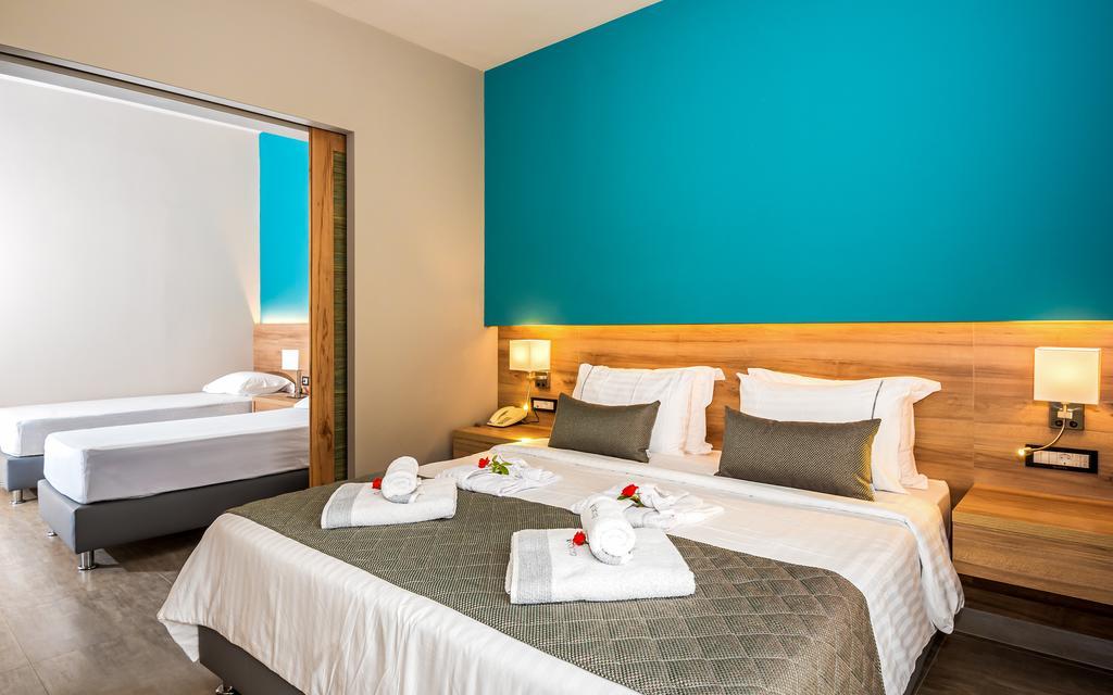 Junior Suite Private Pool,677570358:JPEG