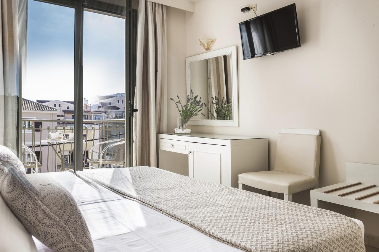 Twin or Double Room Balcony Side Sea View