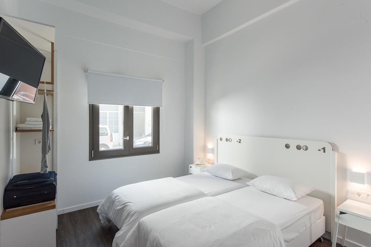 Double or Twin Room Bathroom