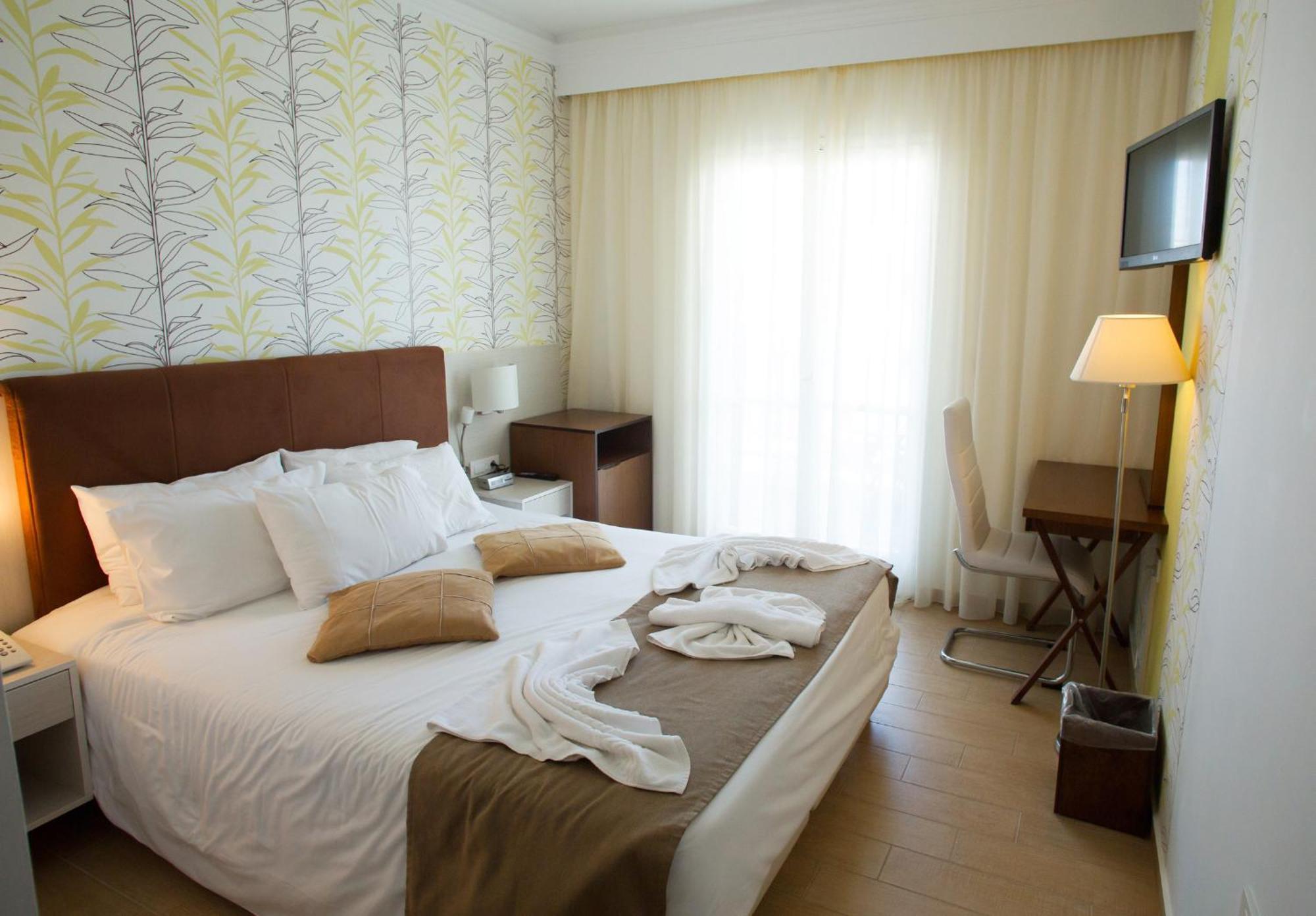 Double Room Side Sea View