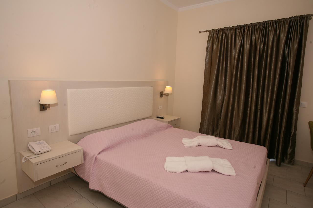 Standard Double or Twin Room with Garden View