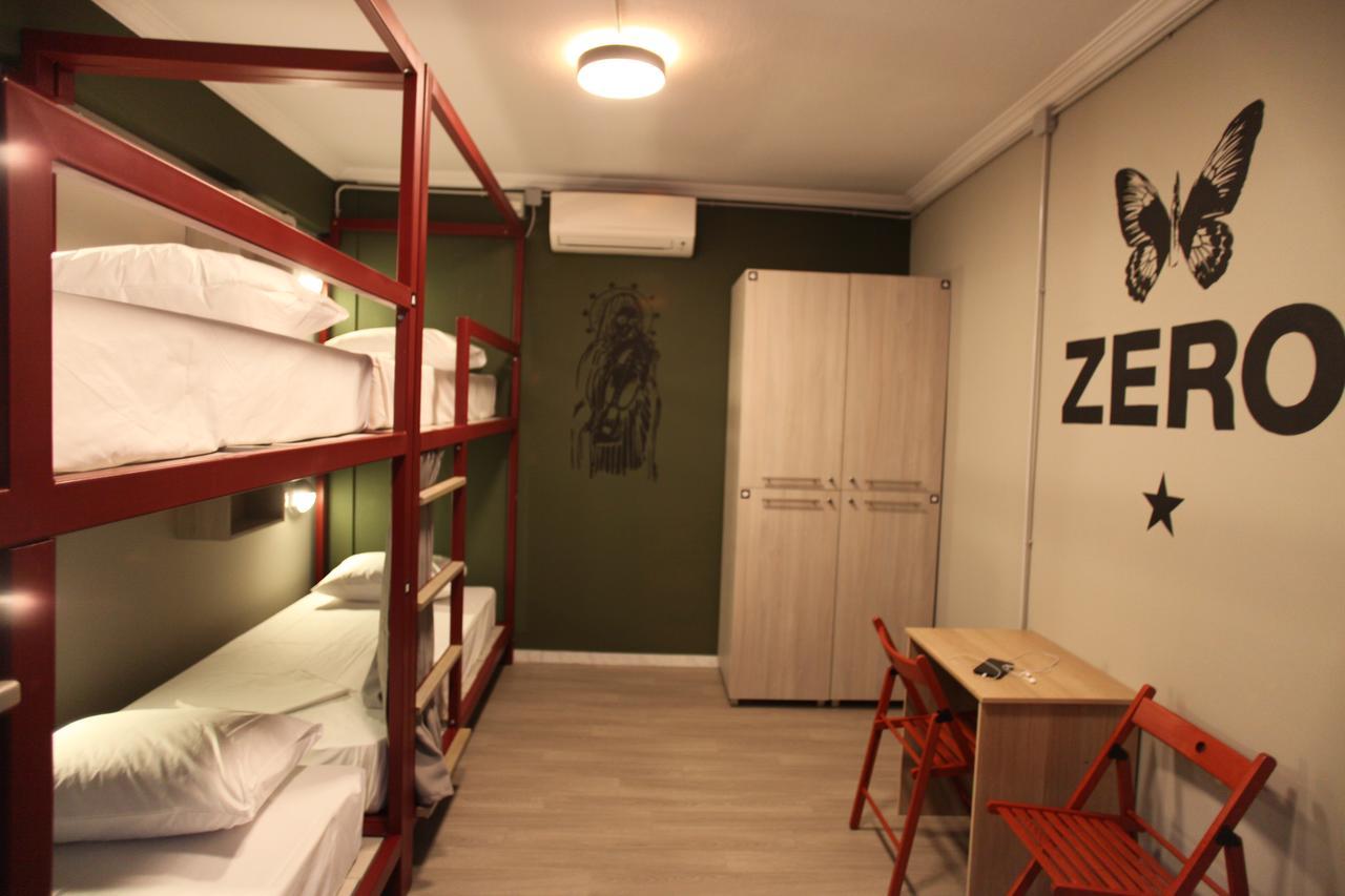 Bed 4-Bed Female Dormitory Room