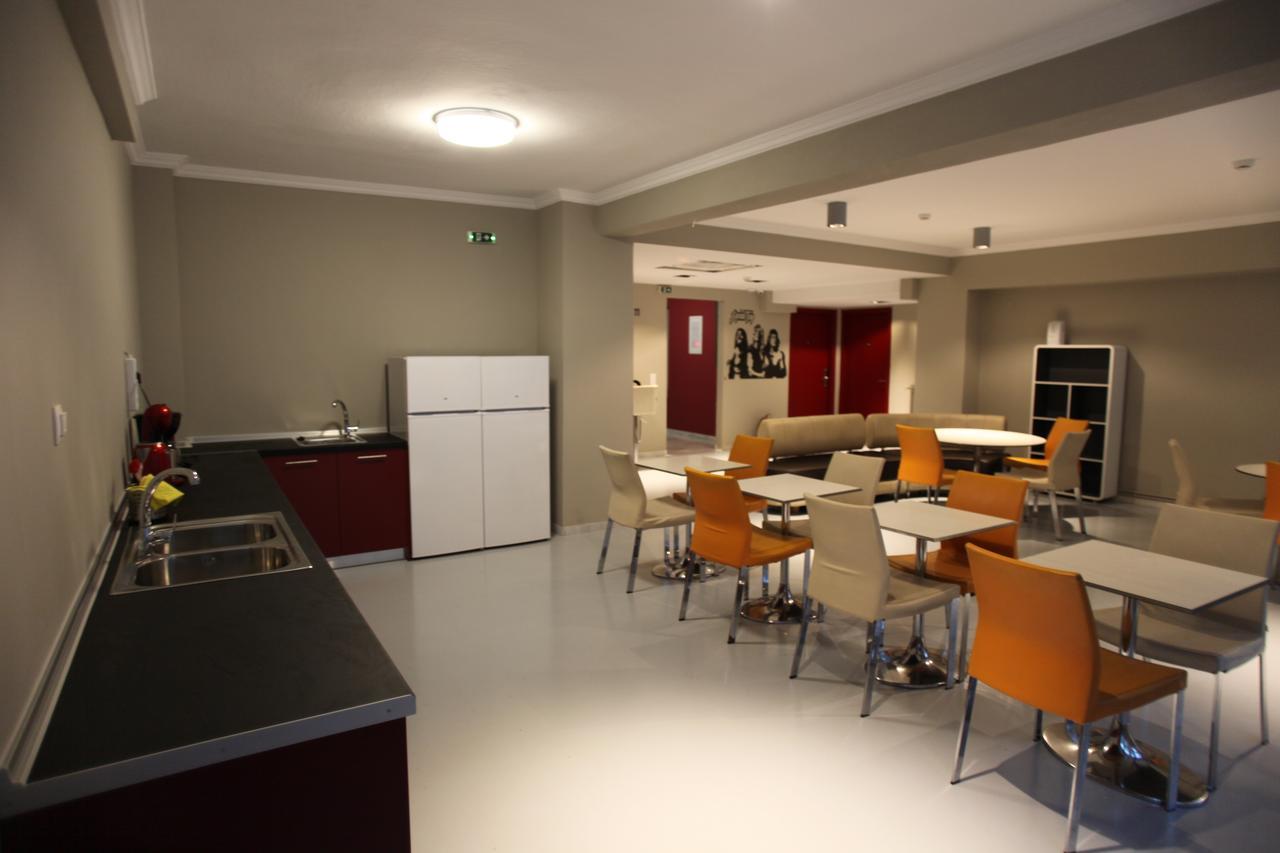 Single Bed Female Dormitory Room