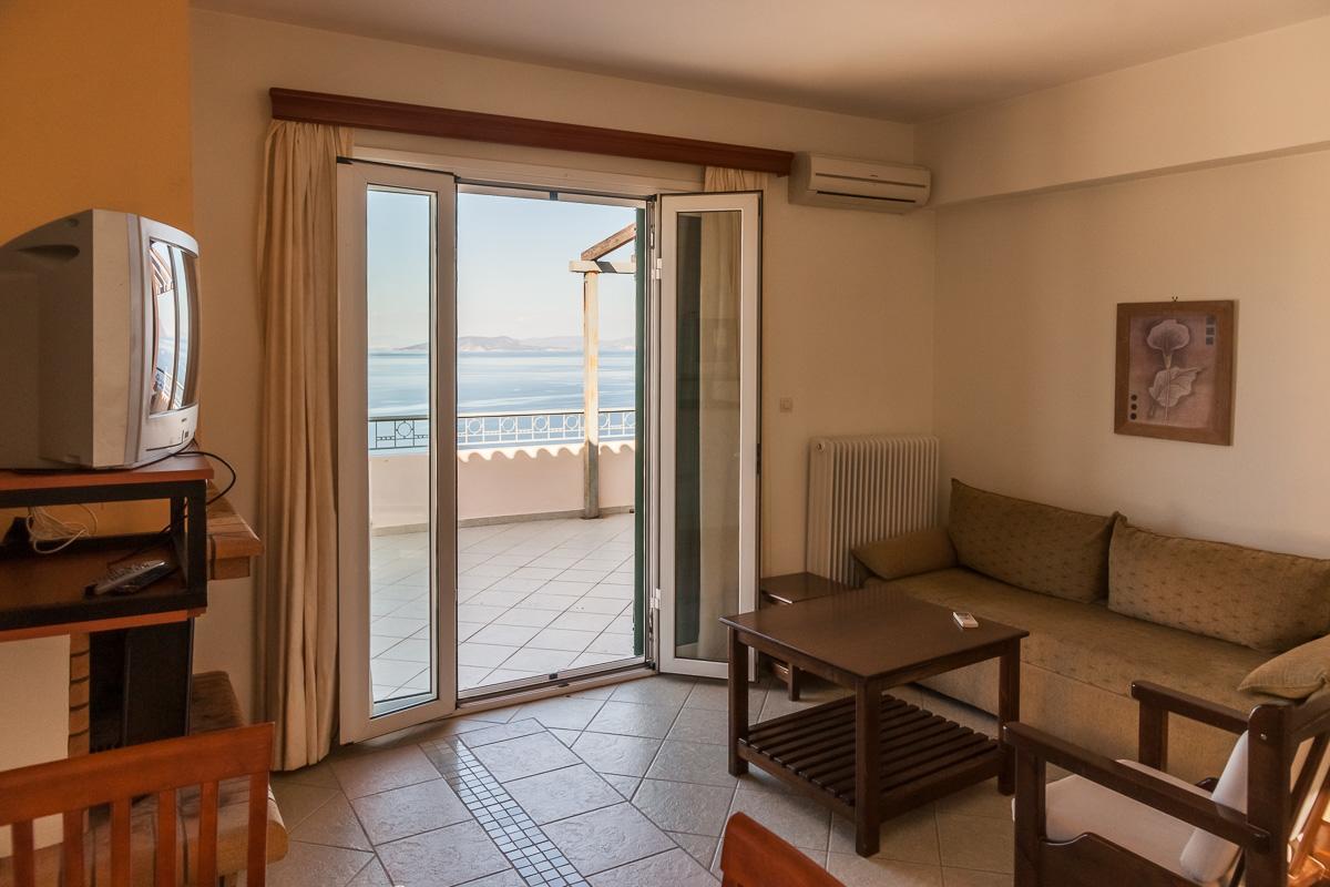 Deluxe Apartment
