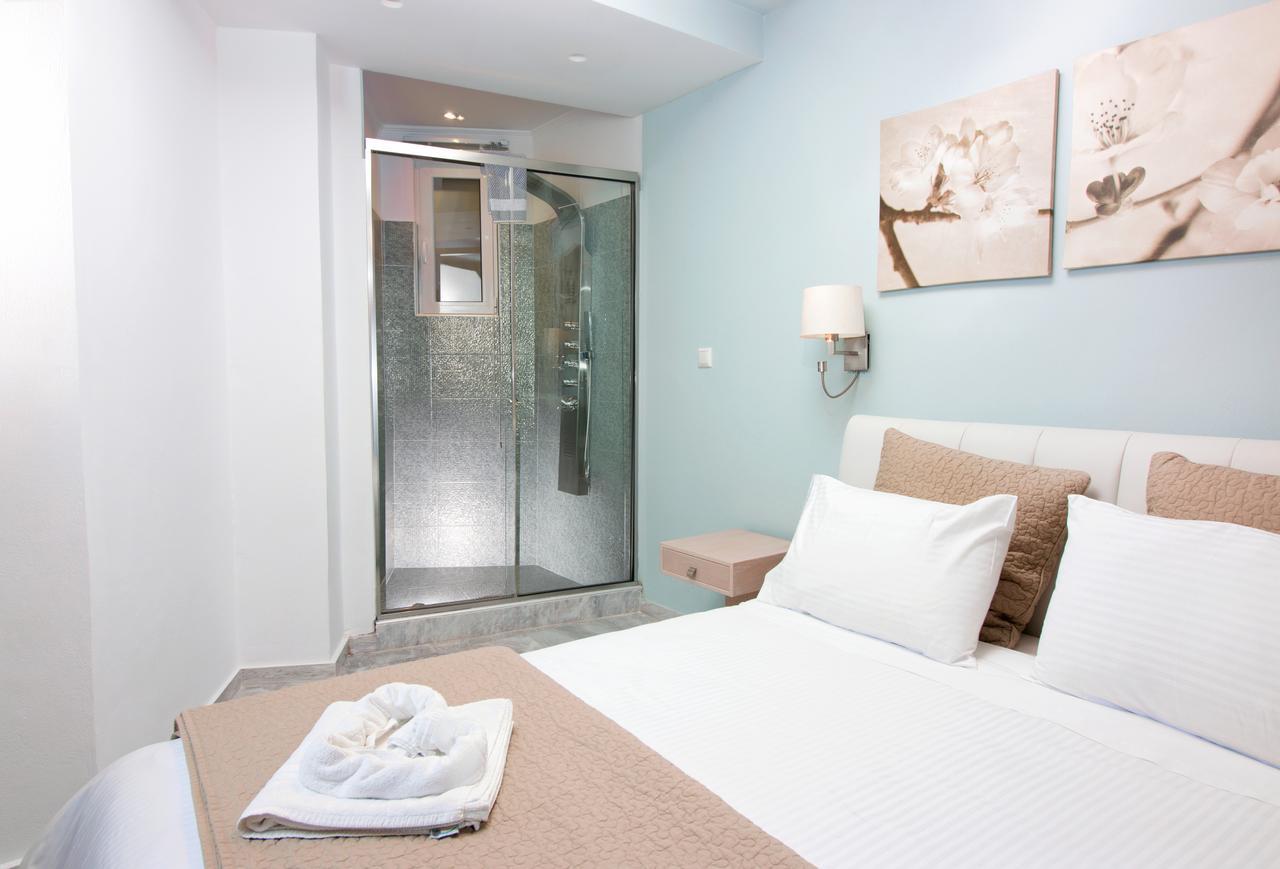 One-Bedroom Apartment Sea View