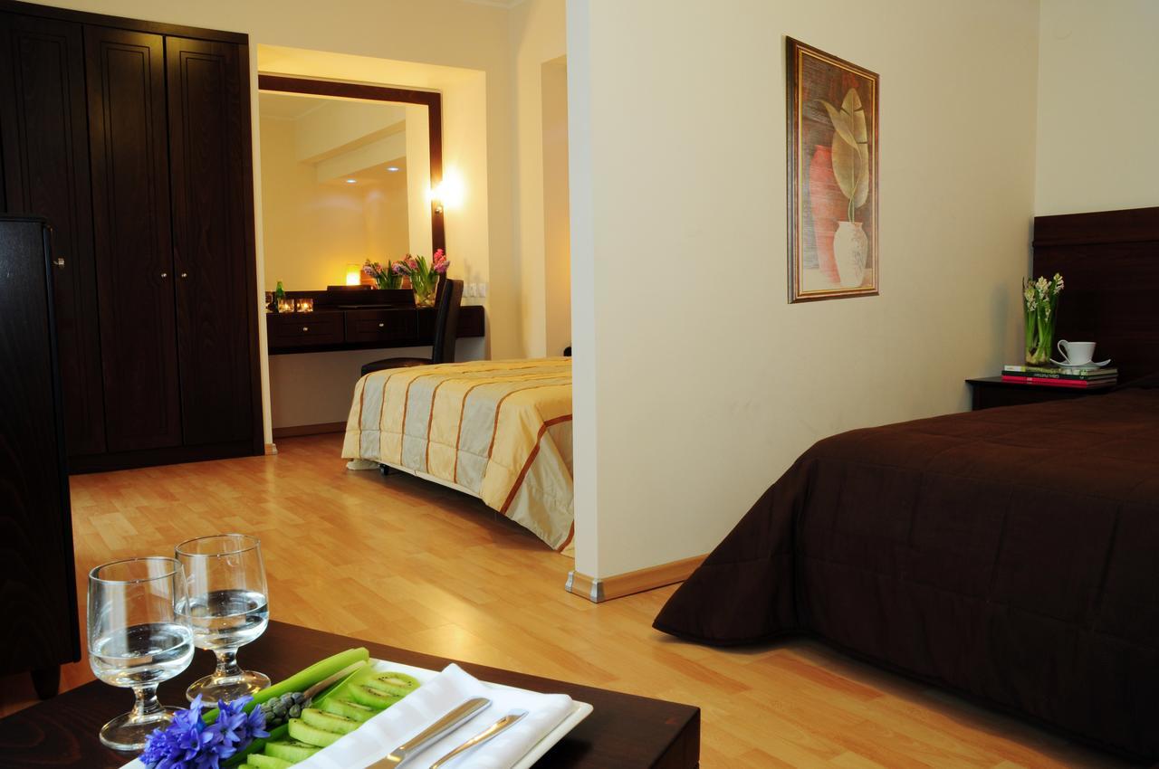 Deluxe Triple Room