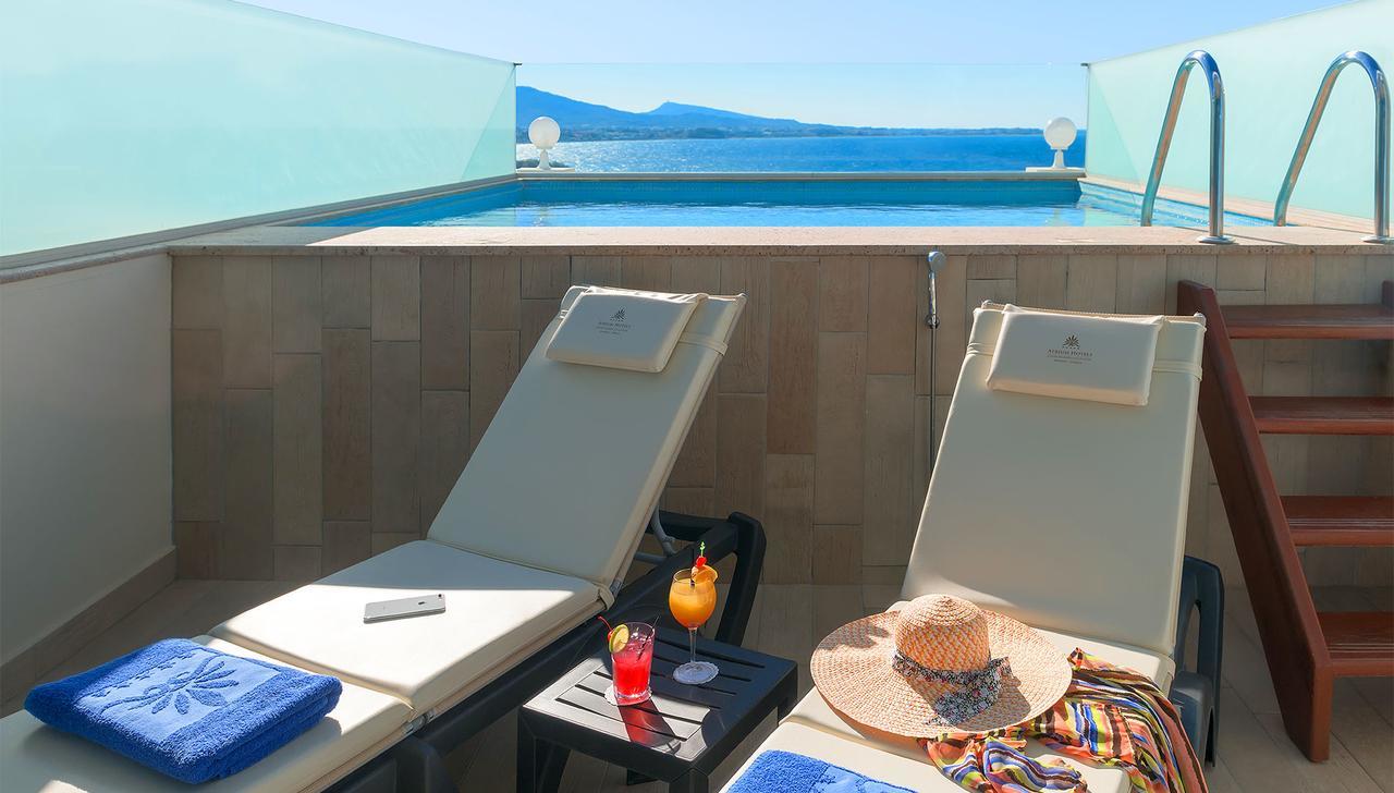 Deluxe Room Sea View Personal Pool 2