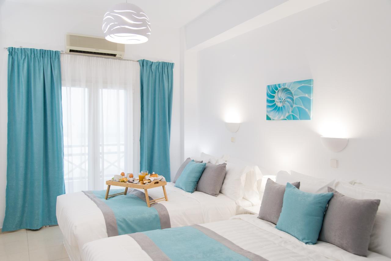Family Room Sea Side View