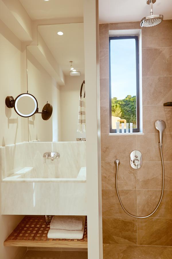 Deluxe Double Room Upper Floor Nest Villas & Suites