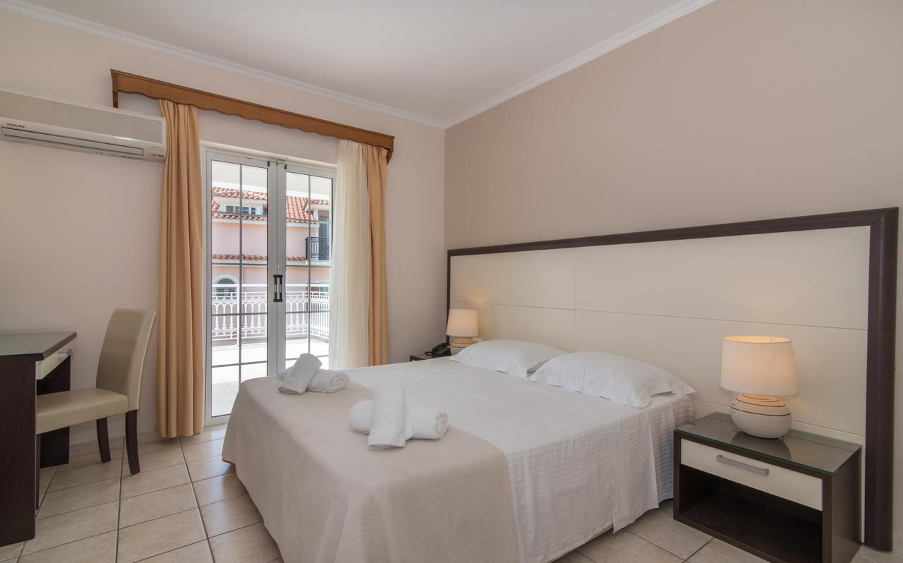 Deluxe Two-Bedroom Apartment