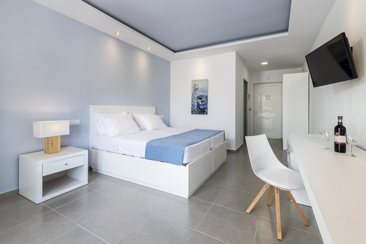 Superior Double Room Side Sea View