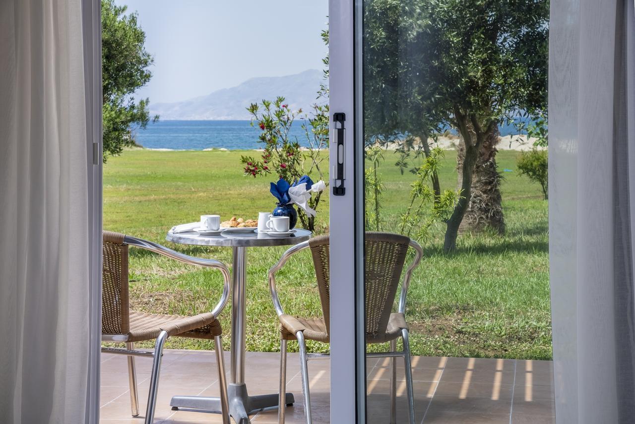 Superior Double Room Side Sea View