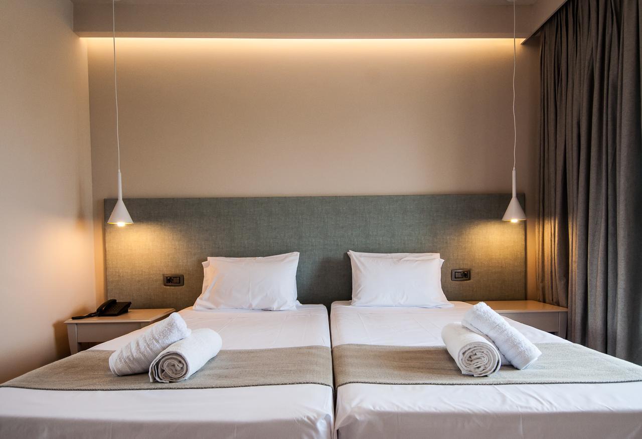 Junior Suite with Garden View
