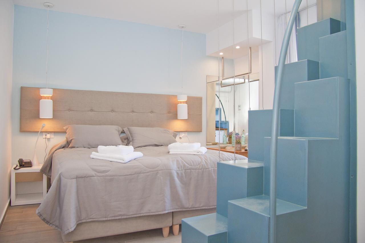 Studio Split Level Sea View