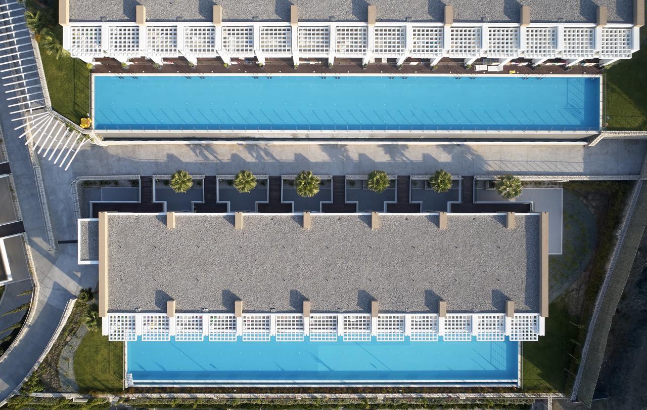 Junior Suite Sharing Pool Sea View